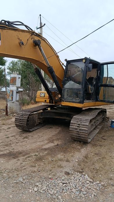 Продам экскаватор caterpillar 330D2I