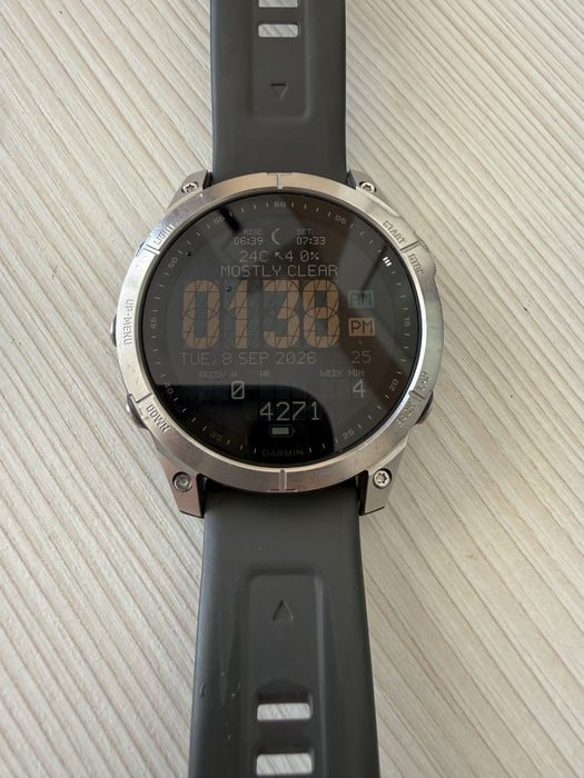 Продавам Garmin fenix 7