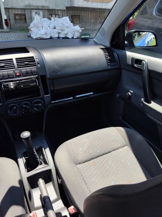 Фолксваген Поло 1,2 бензин