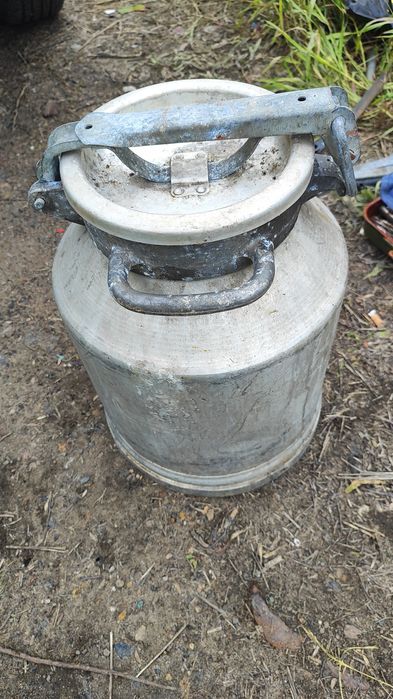 Продам! Две фляги на 25л и 40л