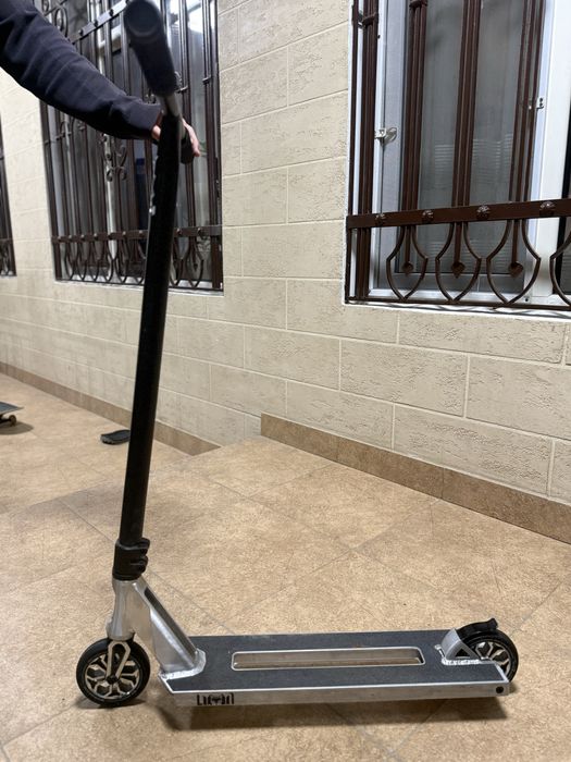 Самокат трюковой