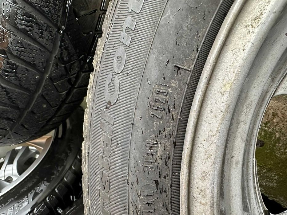 Set jante aliaj R16 ford 5x108 cu anvelope iarna fulda 205/60R16