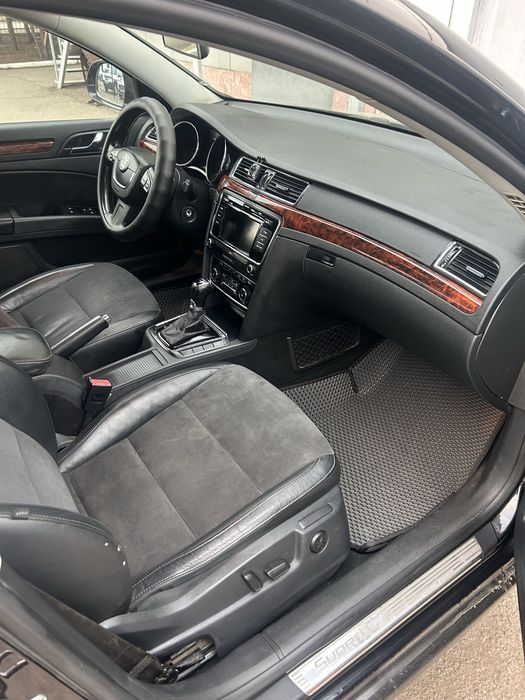 Продам skoda superb