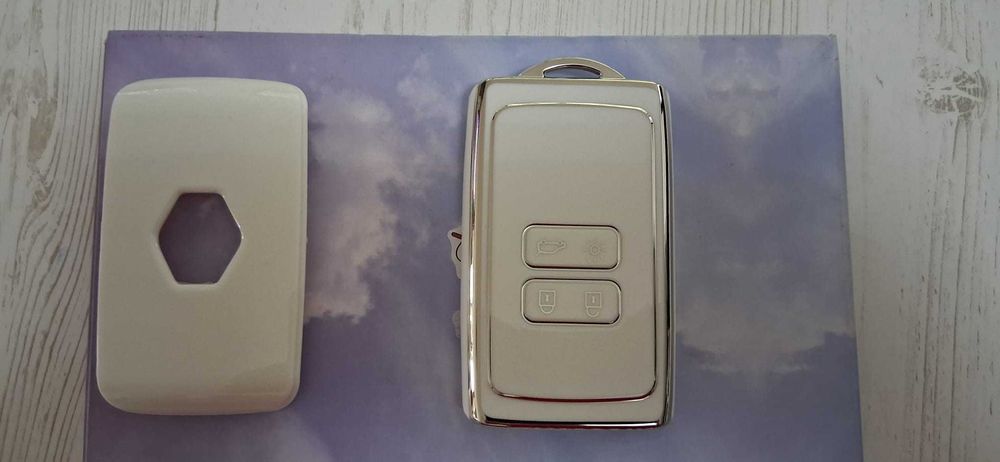 Huse din silicon pentru cartele, modele Renault si Dacia