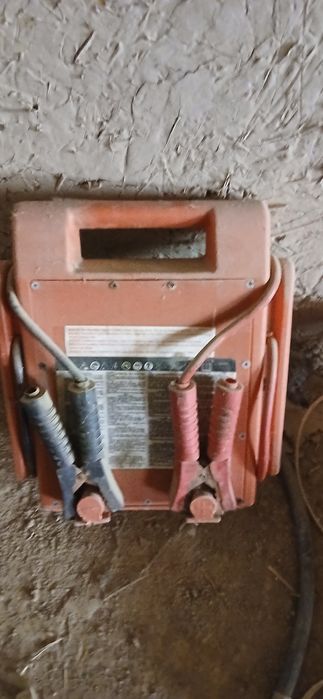 Акумилиятир зарядка