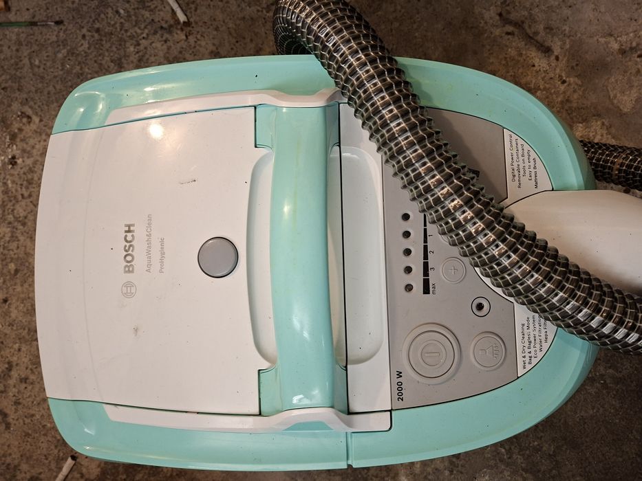 Aspirator bosch cu sparare