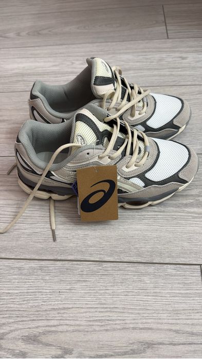 Продам asics gel NYC новые