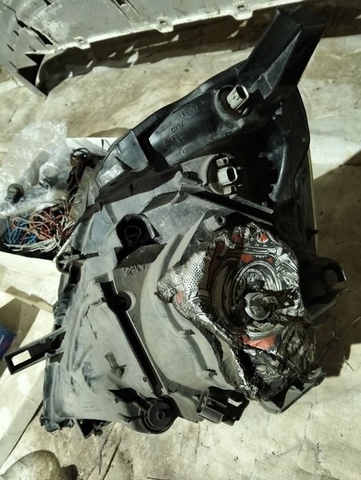 Фара на Хонда стрим rn3