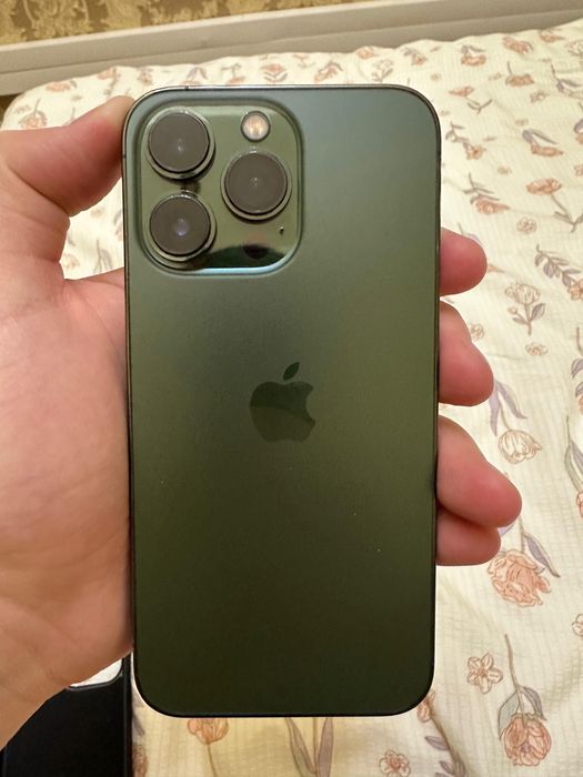Iphone 13 pro 256 gb в хорошем состояний