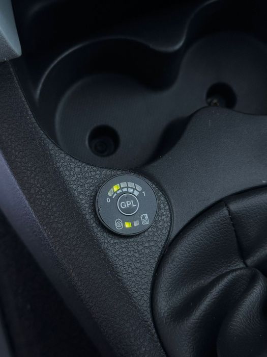 Dacia Sandero 1.2 GPL