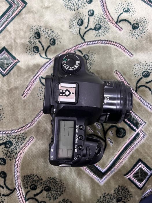 Canon EOS 5D   MARK ll