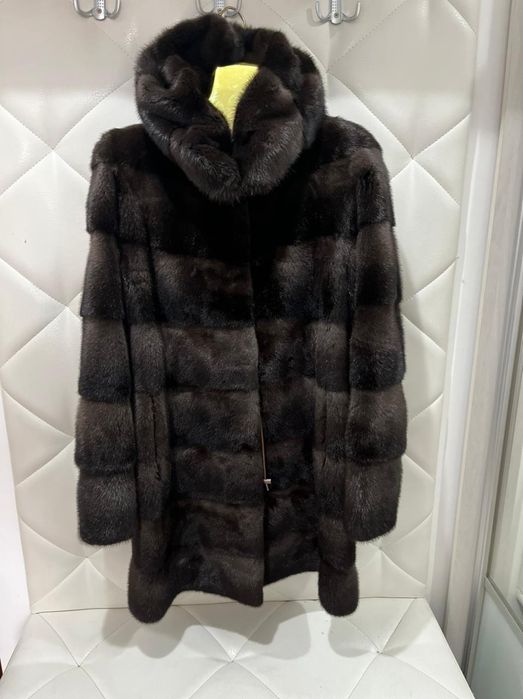 Шуба в отличном состоянии