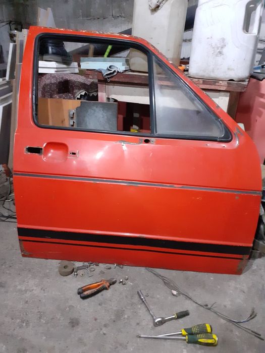 Двери Фольксваген Гольф 2