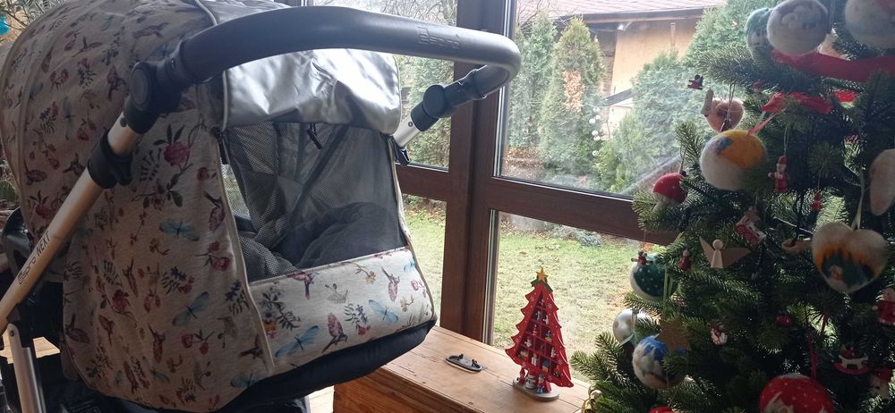 Много запазена Бебешка количка с два коша Espiro next