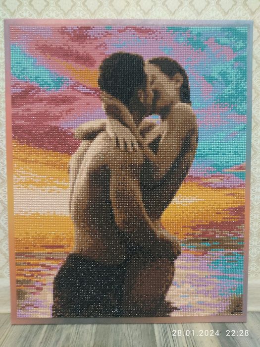 Готовая картина.  Ручная работа.  Алмазная мозайка