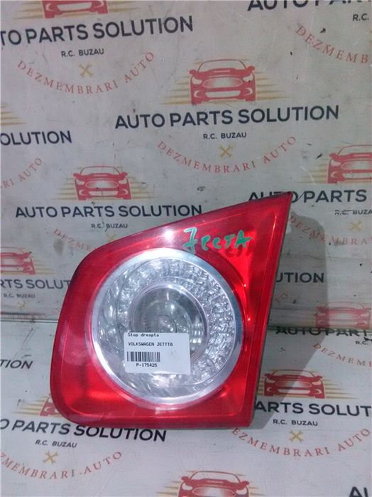 Stop dreapta volkswagen jetta 2008