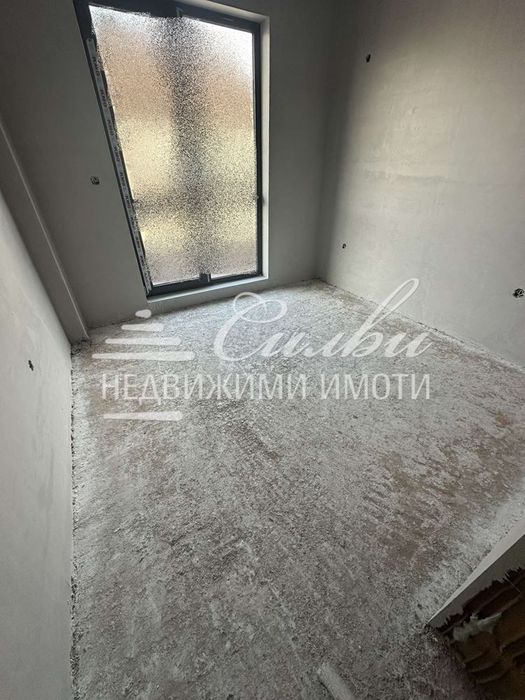 Продава се Тристаен апартамент в Търговище, Център - 120 кв.м за 1186 €/кв.м - Снимка #4