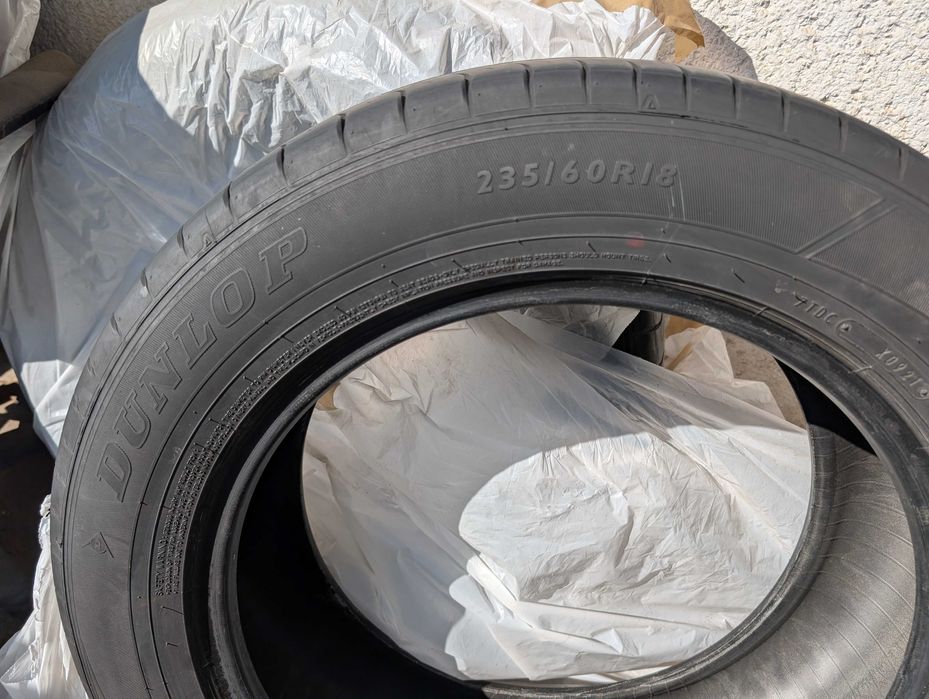 4 anvelope de vara Dunlop 235 / 60 R18 dot 0921