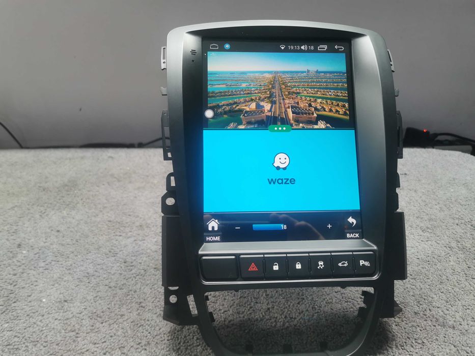 Navigatie Opel Astra J/Tesla style  4/64gb port SIM