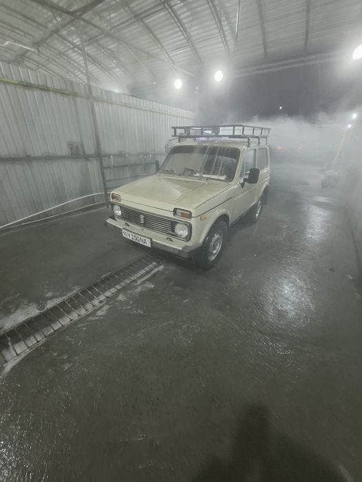 Yaxshi moshina.82