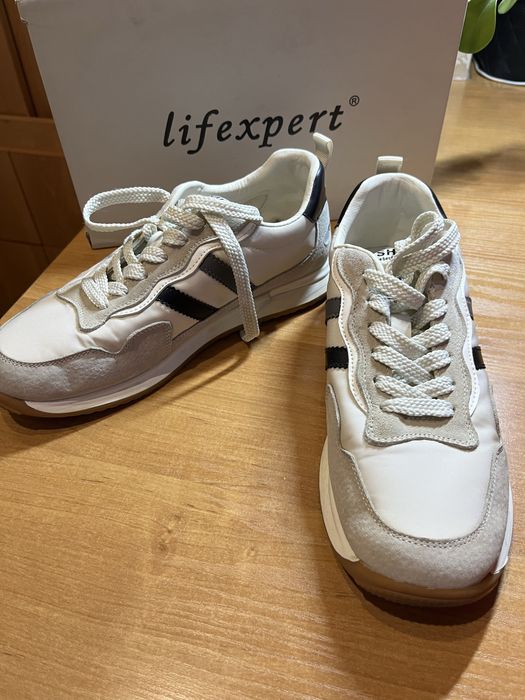 Кроссовки Lifeexpert 37 размер (24 см)