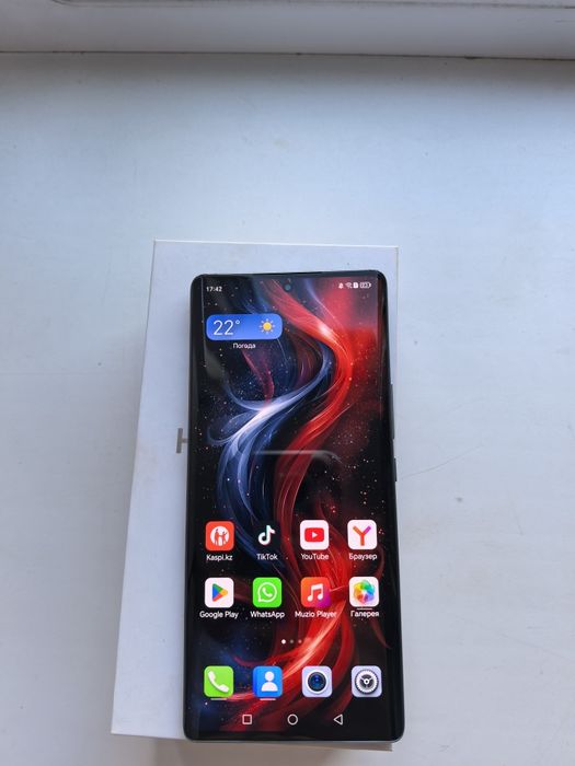 Продам телефон HONOR 70