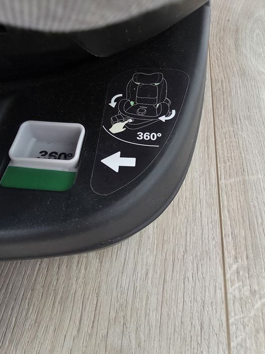 Scaun auto Recaro cu Isofix