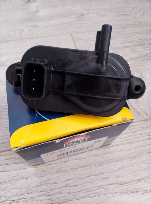 Senzor presiune la Volvo v 50 și alte mărci  cod produs 10.3268