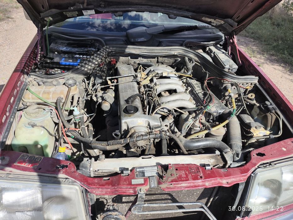 Продаётся Мерседес 124