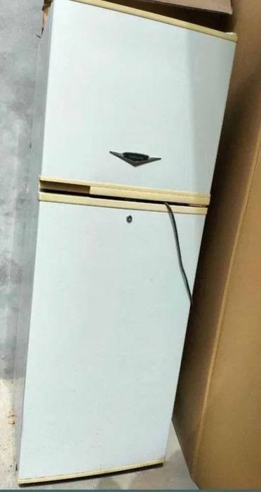Продам Холодильник бу