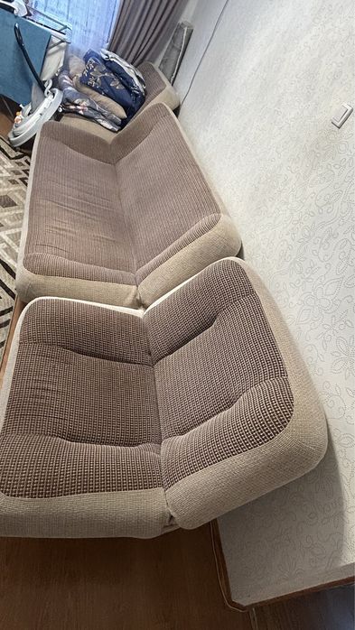 Диван  2 кресло.