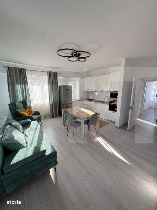Apartament 3 camere, 74 mp, zona Bazar