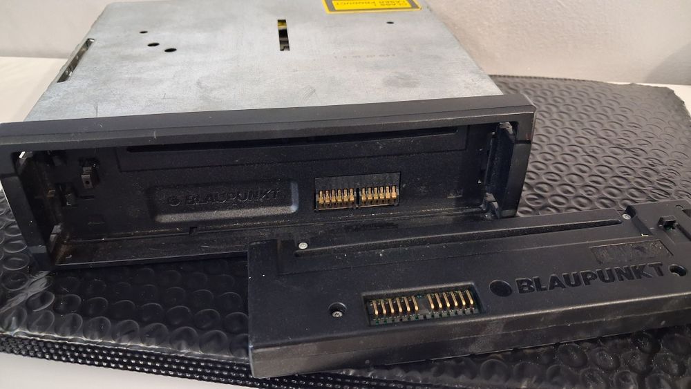 Сд Cd плейър касетофон автокасетофон blaupunkt