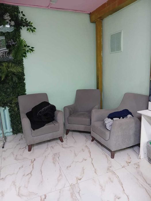 Продам мебель для салона