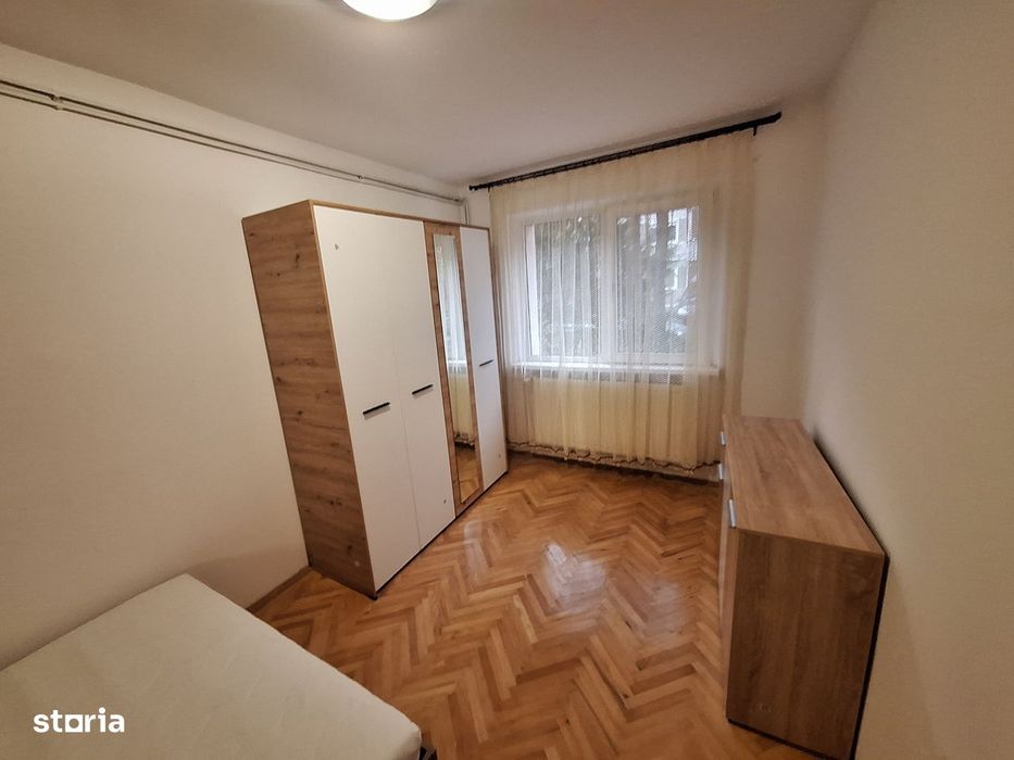 350 euro!!!Ap.cu 3 camere cu centrala proprie Zona Sagului