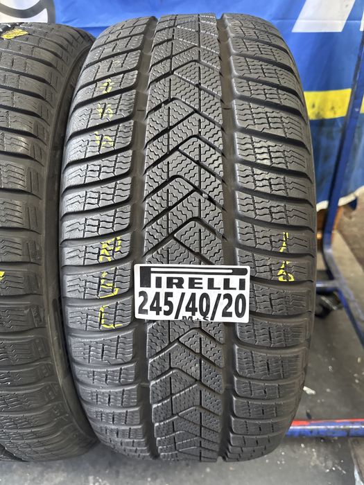 245/40/20 Pirelli M+S RSC