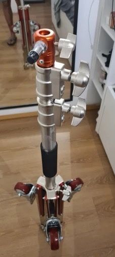 До 50КГ! Стомана. Стойка за осветление. Фото. Видео. Статив. C stand