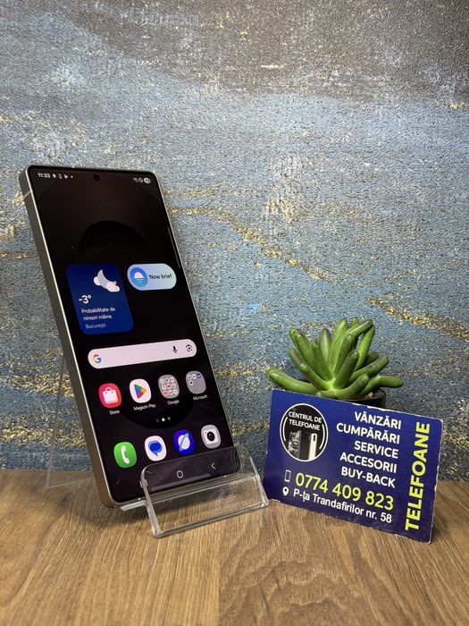 Samsung galaxy s25 ultra/256gb/2 Ani Garantie Centrul de Telefoane/rat