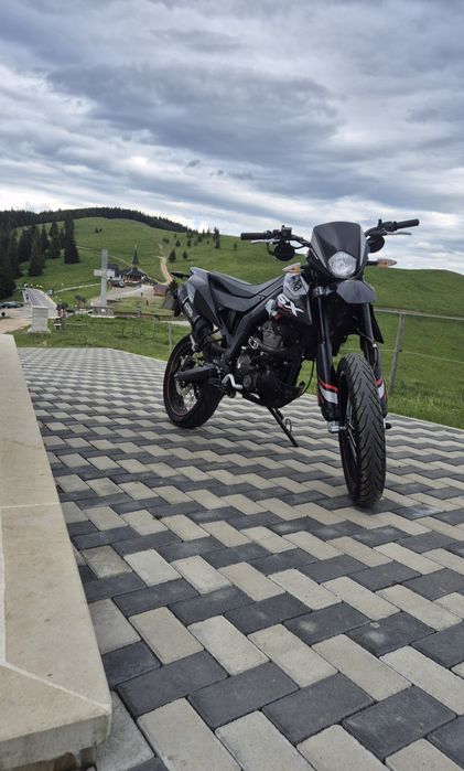 Aprilia sx 125 a1 (nu yamaha yzf, nu honda cbr cb, nu ktm duke rc)