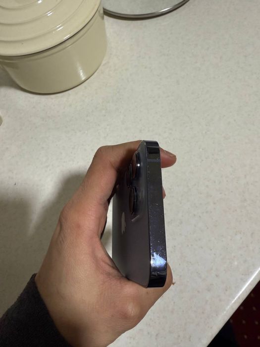 Iphone 13 pro 256 taliy