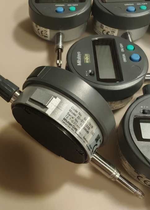 Ceas comparator analogic/digital