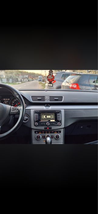 Volkswagen Passat  b7