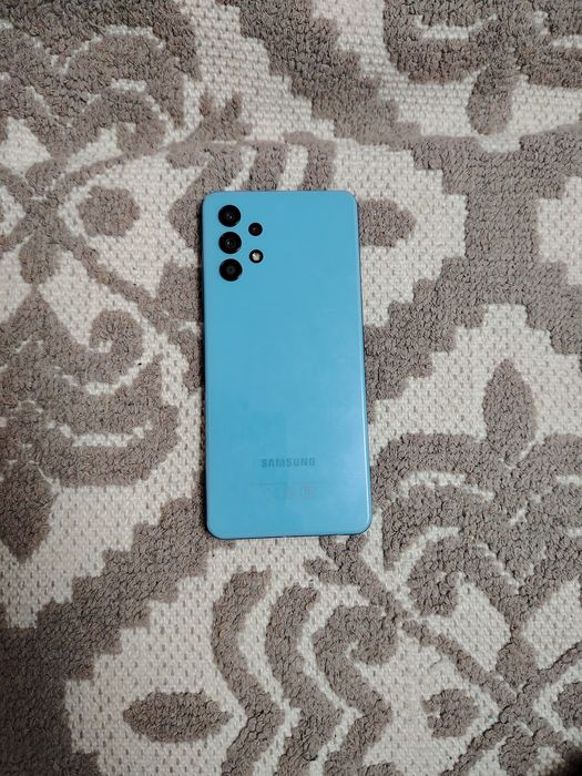 Продам телефон самсунг а32