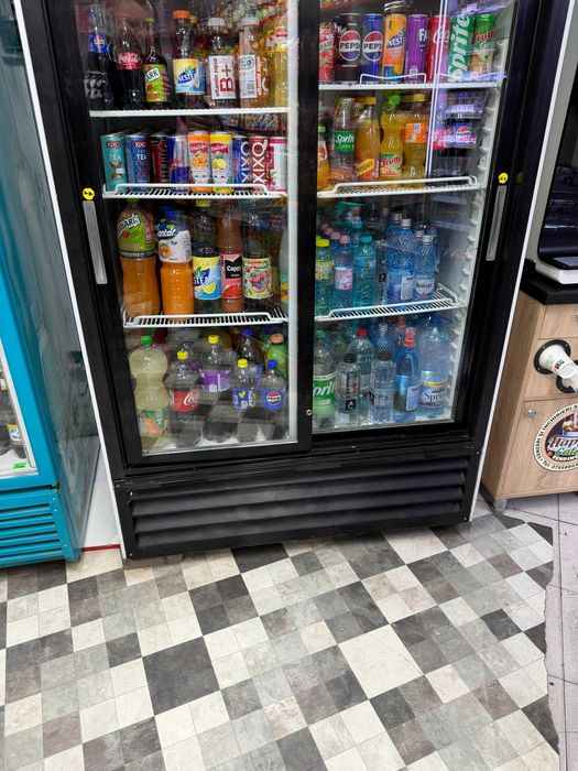 Frigider dublu pentru băuturi magazin