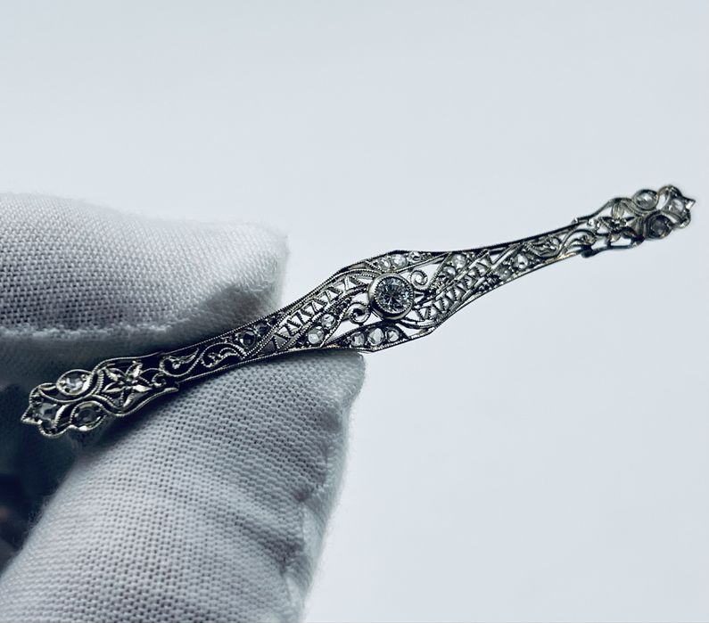 Златна винтидж брожка 18к злато с диаманти