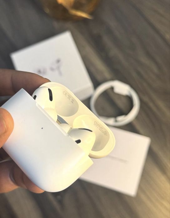 AirPods Pro 2 ,model compatibil 2026