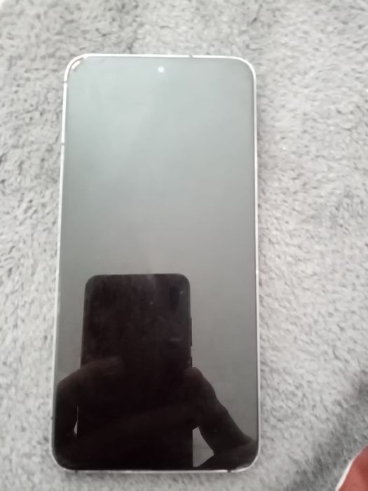 Vând sau Schimb Samsung S22