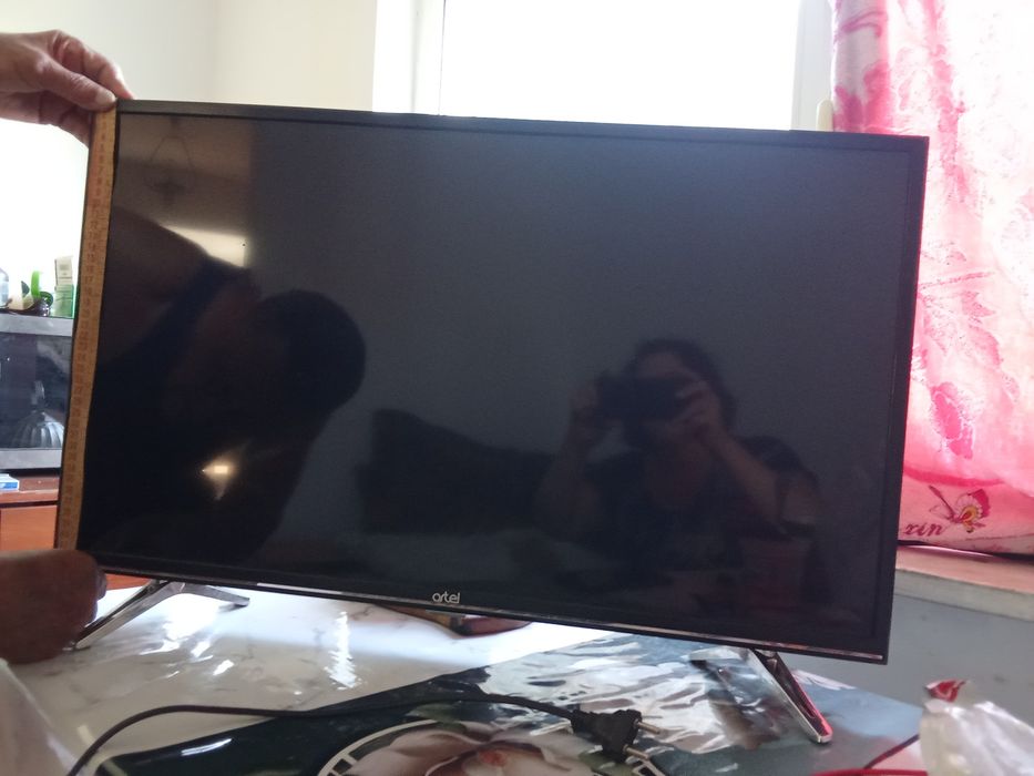 Продам телевизор
