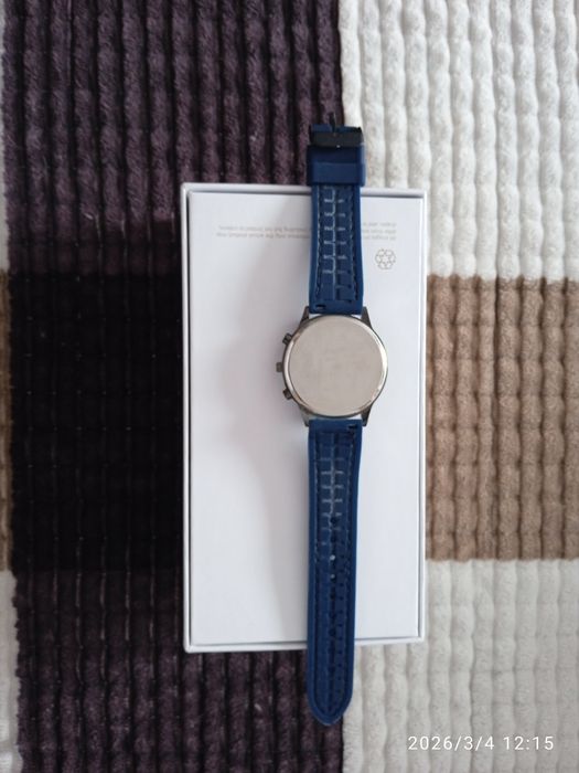 Часы BOLUN в новом состояние