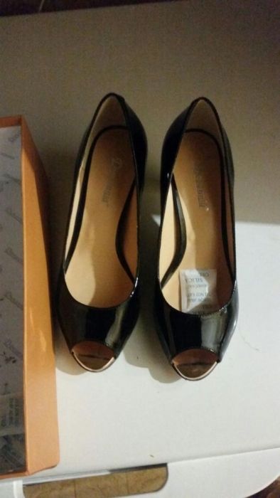 Продам туфли, новые